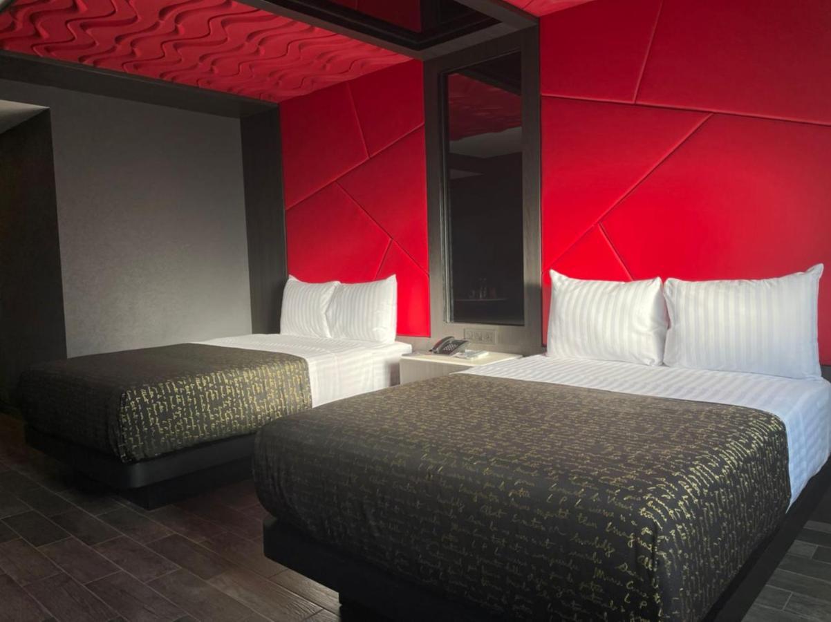 Hotel Passion Secrets Villas And Suites Toluca Bagian luar foto