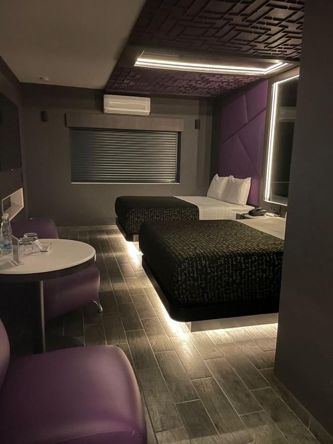 Hotel Passion Secrets Villas And Suites Toluca Bagian luar foto