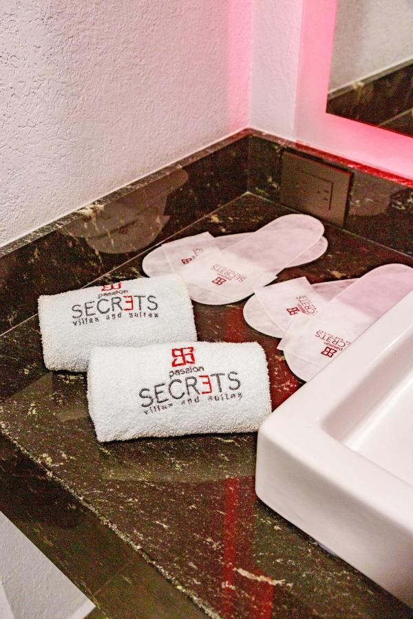 Hotel Passion Secrets Villas And Suites Toluca Bagian luar foto