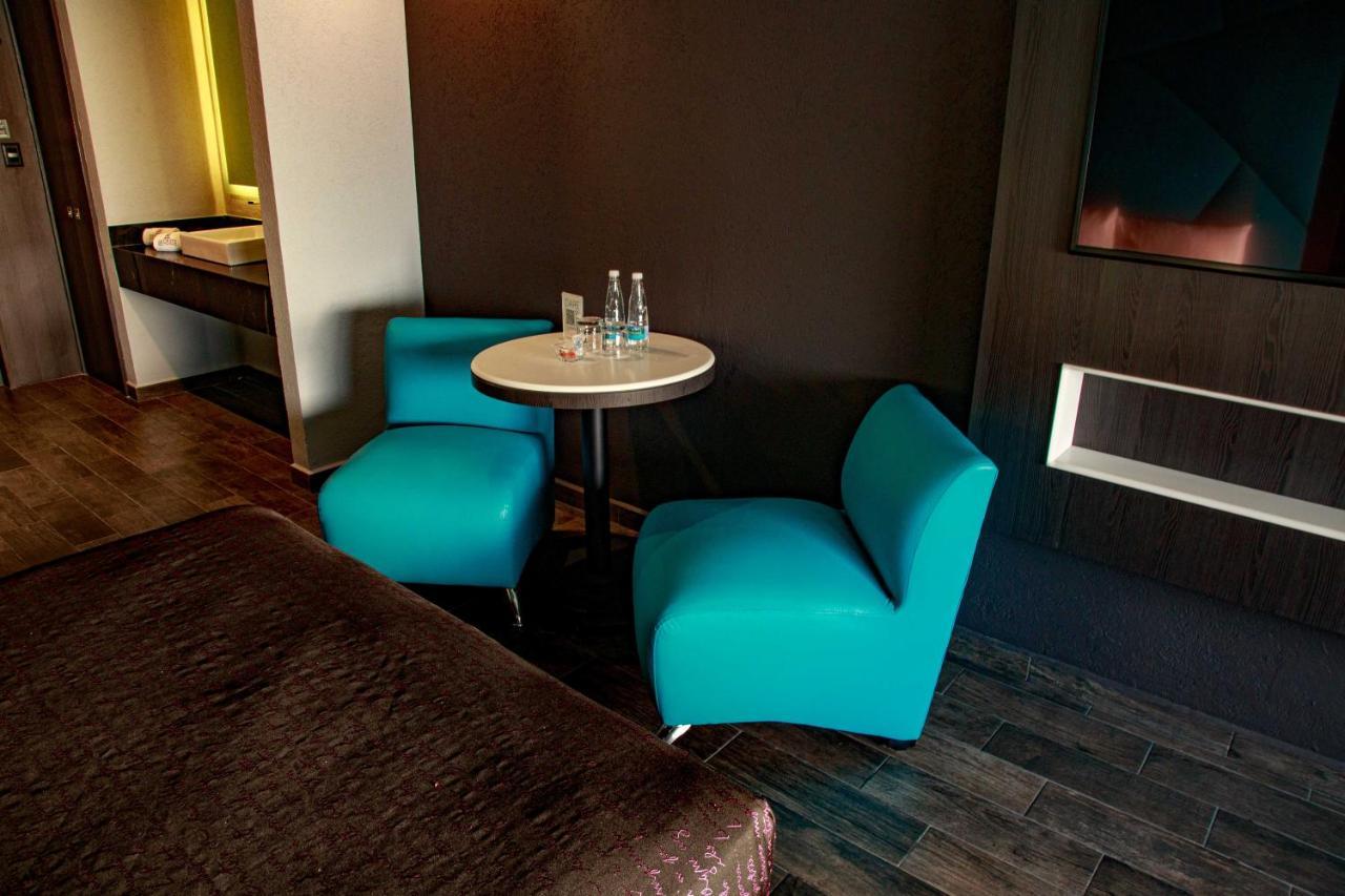 Hotel Passion Secrets Villas And Suites Toluca Bagian luar foto